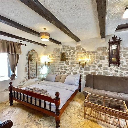 Apartamento Old Town House With Private Garden Budva Exterior foto