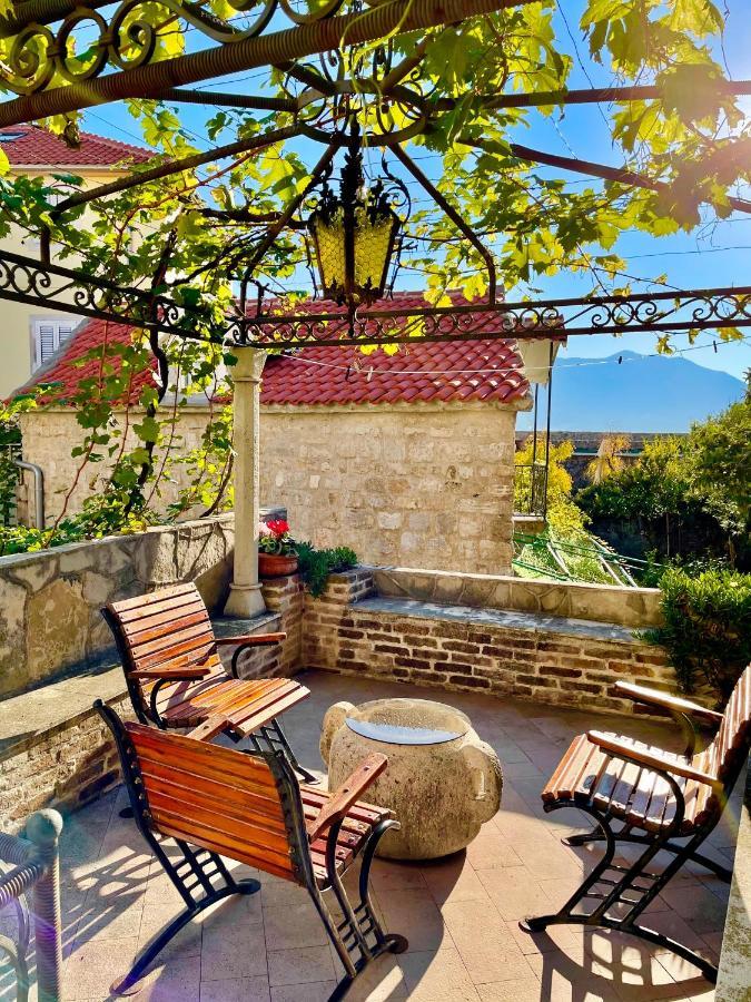 Apartamento Old Town House With Private Garden Budva Exterior foto