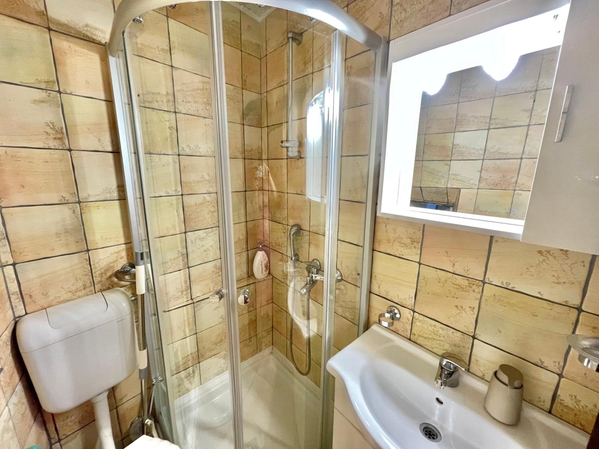 Apartamento Old Town House With Private Garden Budva Exterior foto