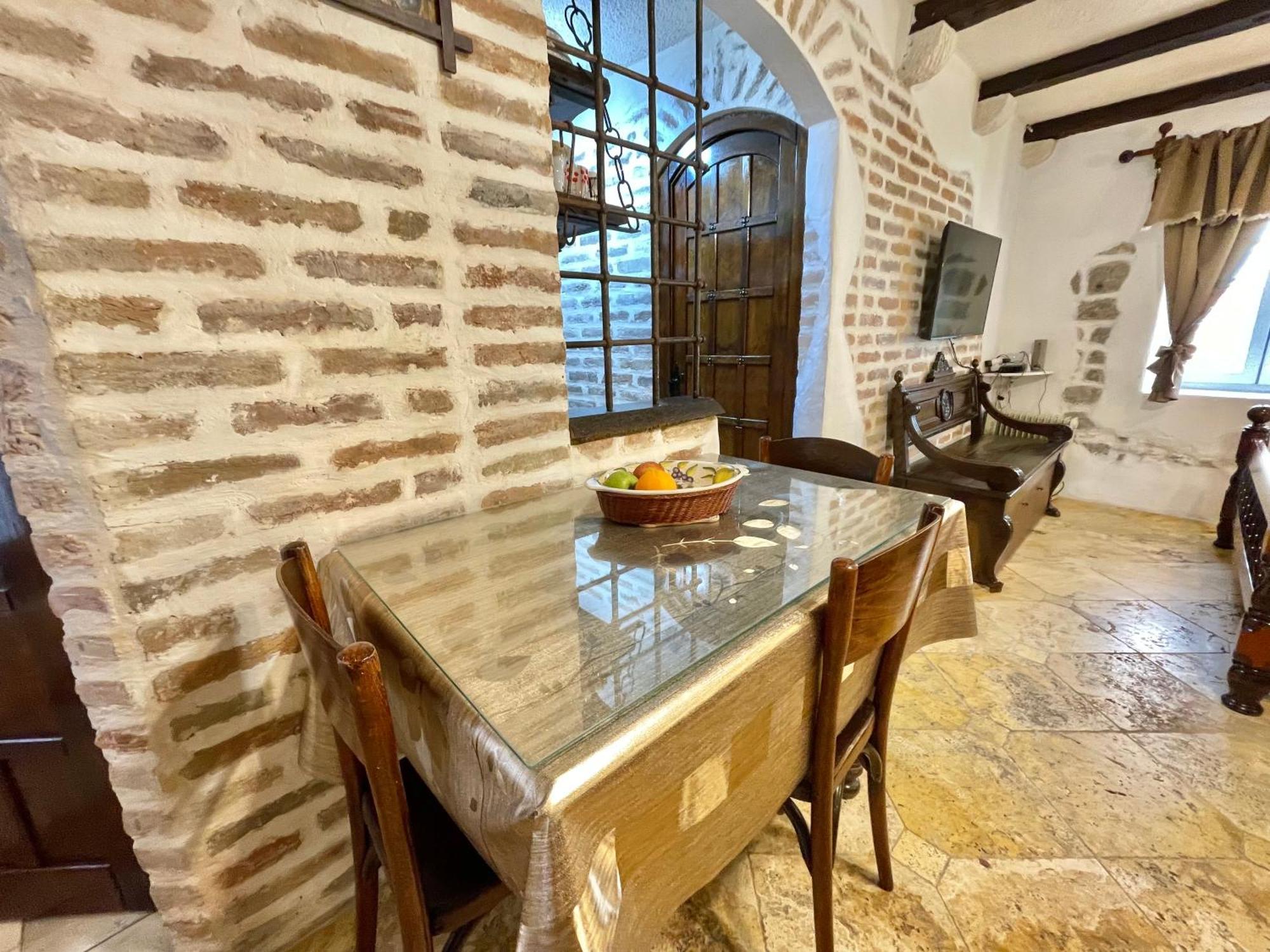Apartamento Old Town House With Private Garden Budva Exterior foto